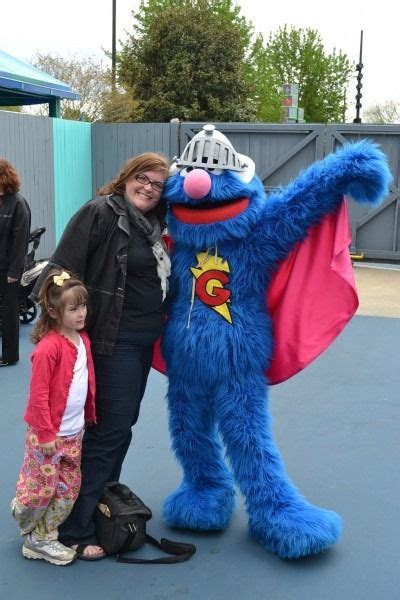 Super Grover Costume | Superhero mom, Costumes, Boxer costumes