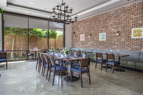 Restaurants with Private Dining Space in The Woodlands, Texas