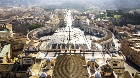 Tips for climbing up St Peter's Basilica's dome, entrance, hours, tickets and tips