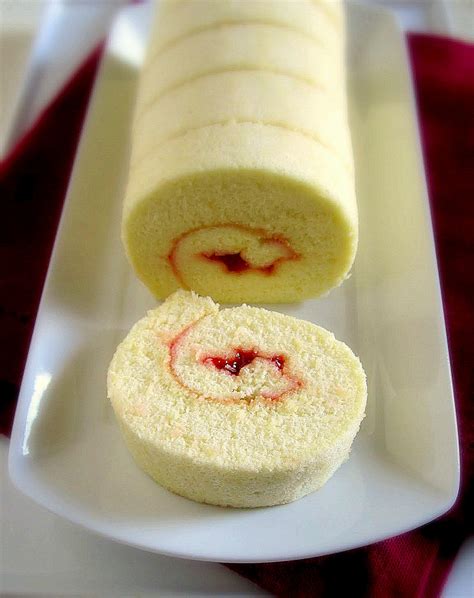 1 BAKERY: Strawberry Jam Swiss roll