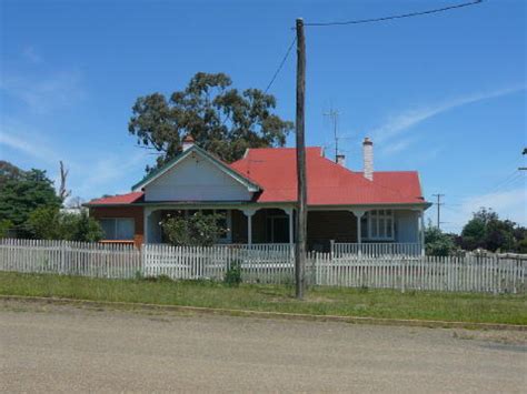 30 Pudman Street, Boorowa, NSW 2586 - realestate.com.au