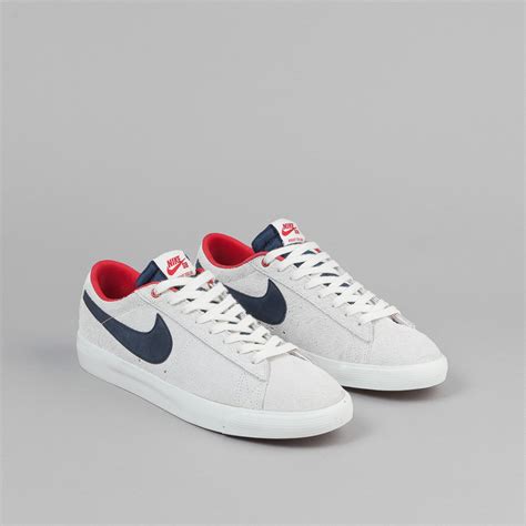 Nike SB Blazer Low GT Shoes - Summit White / Obsidian - University Red | Flatspot