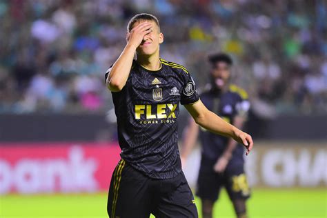 CONCACAF Champions League final: Late goal not enough as LAFC falls 2-1 ...