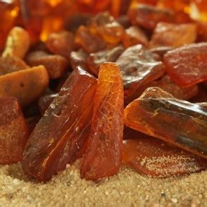 Amber Essential Oil Uses and Review – NatureIsAMother.org