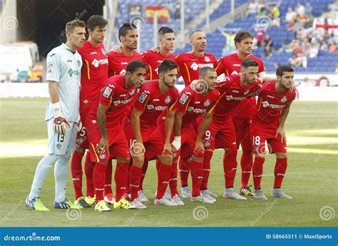 Getafe CF lineup editorial photo. Image of footballer - 58665511