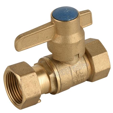 China DN15 Brass Straight Type Water Meter Lockable Ball Valve - China Brass Lockable Ball Valve ...