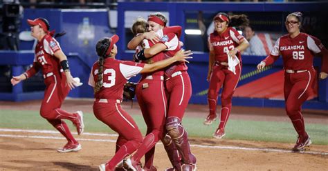 Oklahoma Sooners Softball Wins Women’s College World Series - The New York Times