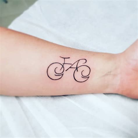 100+ Initial Tattoos Perfect For Proclaiming Your Love For Your Partner ...