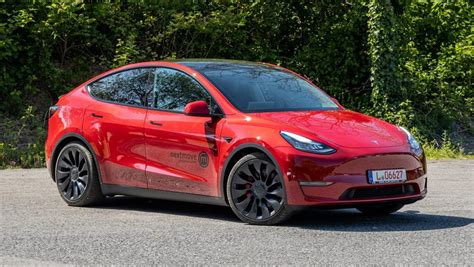 2021 Tesla Model Y review - Automotive Daily