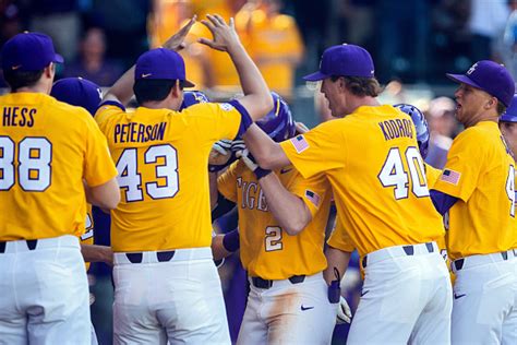 LSU Remains Atop D1Baseball.com NCAA Baseball Rankings