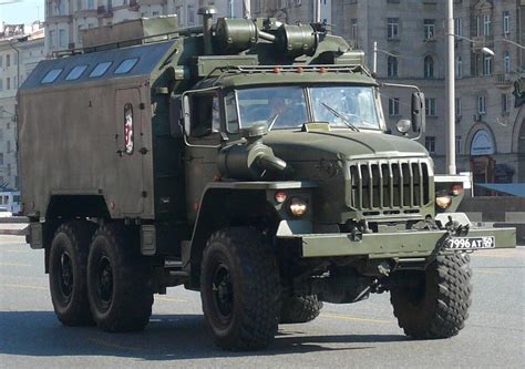 Ural 4320 | Army vehicles, Military vehicles, Expedition truck