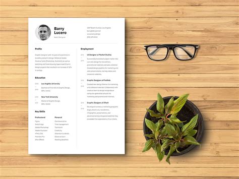 Free Figma Resume Template with Photo