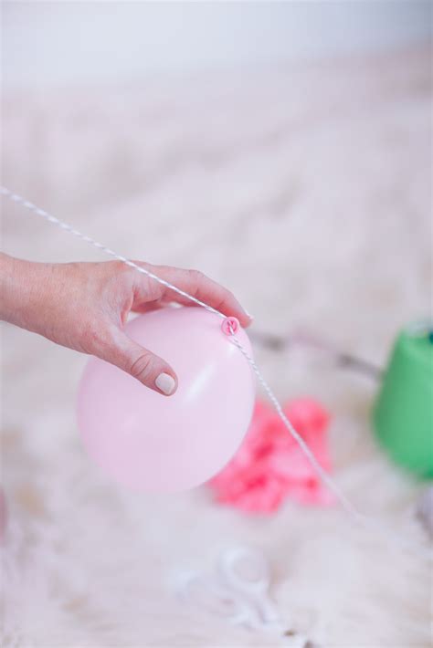 How to Create a DIY Balloon Garland | Celebration Stylist | Popular Party Planning Blog