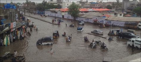 Heavy rainfall brings misery in Karachi, at least nine die - ARY NEWS