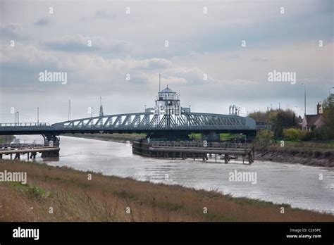 Sutton Swing Bridge river Nene Lincolnshire Stock Photo - Alamy