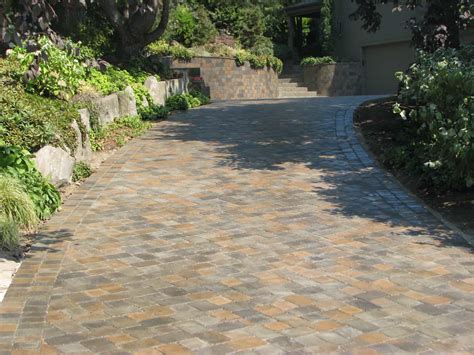 Paver Driveway Installation | Stone Paving Inc