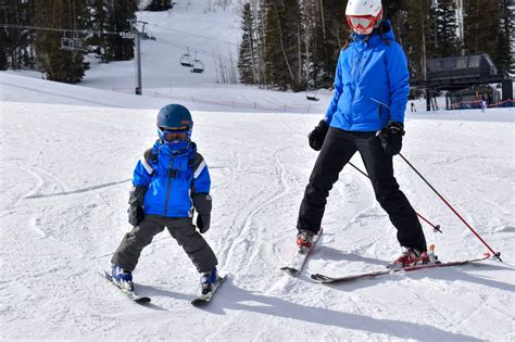 17 Best Kids Skis: From Toddler To Teen - Skiing Kids