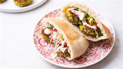 Classic Falafel Sandwich Recipe