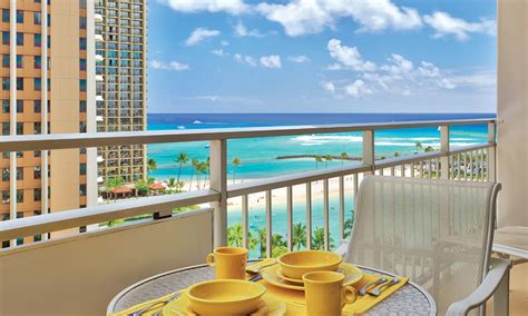 Timeshare Resorts in Honolulu, HI: Club Wyndham Waikiki Marina Resort at the Ilikai — Club Wyndham