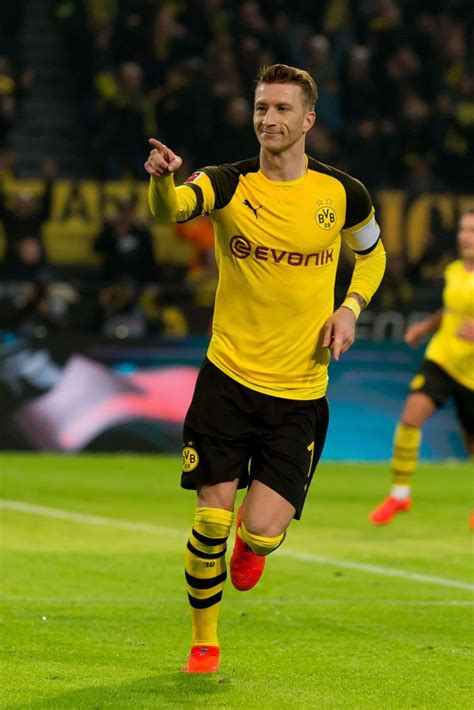 DORTMUND, GERMANY - JANUARY 26: Marco Reus of Borussia Dortmund ...