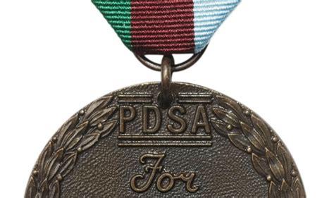 PDSA medal for heroic French police dog | Post