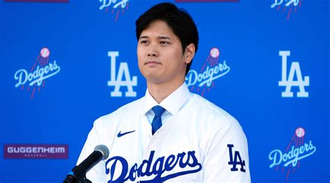 Shohei Ohtani Keeps the Curtain Up in His Grand Dodgers Unveiling