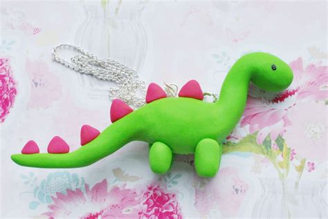 Cute Green Fimo / Polymer Clay Dinosaur Necklace | Polymer clay dinosaur, Clay dinosaur, Clay ...