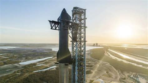 Elon Musk’s dream Mars rocket gets green light to launch, with ...