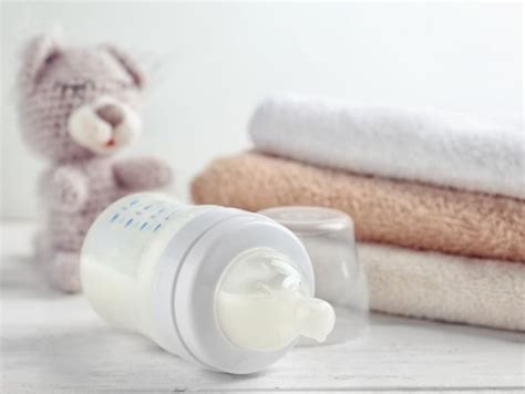 Best Baby Feeding Bottles in Singapore - Reviews & Where To Buy (2021)