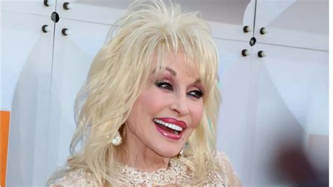 Dolly Parton fulfills cancer patient's 'bucket list' item | Intertech Media