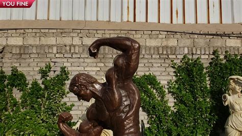 Escultura Muscular De Bronce Para Decoración Al Aire Libre,Estatua De Hombre Musculoso - Buy ...