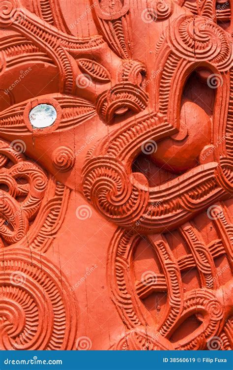 Maori Carving editorial stock image. Image of rotorua - 38560619