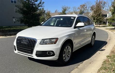 2013 Audi Q5 Premium VIN: WA1CFAFP9DA085839 - CLASSIC.COM