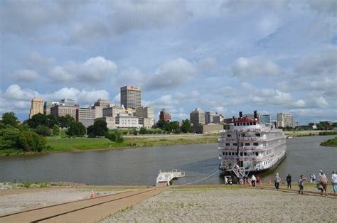 Mississippi River Cruise from New Orleans to Memphis