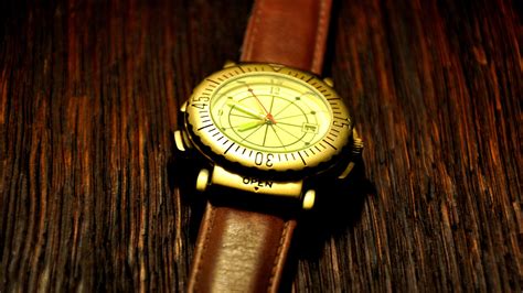 2560x1440 wallpaper | brown leather strap analog watch | Peakpx