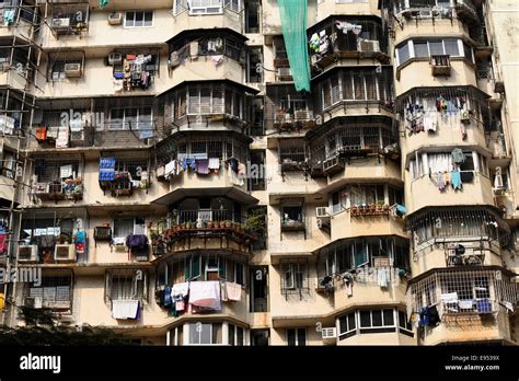 Residential building mumbai hi-res stock photography and images - Alamy