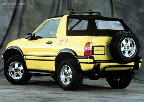 CHEVROLET Tracker Convertible Specs & Photos - 1999, 2000, 2001, 2002 ...