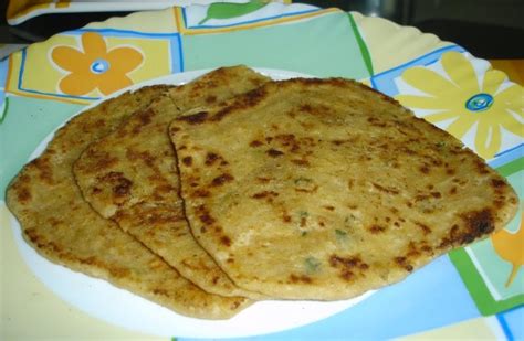 My Cooking Experiments: Muli Paratha