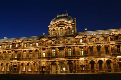 MY ARCHITECTURAL MOLESKINE®: THE LOUVRE MUSEUM, PARIS (I)