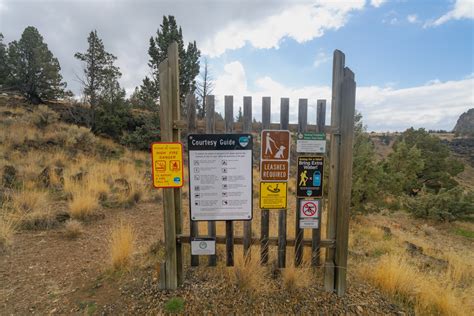 How to explore Smith Rock State Park in Oregon