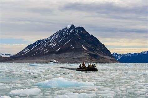 Premium Photo | Arctic landscape