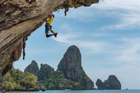 TONSAI BEACH: Backpacking and rock climbing heaven