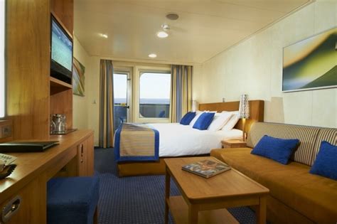 Sneak Peek: Carnival Breeze Staterooms