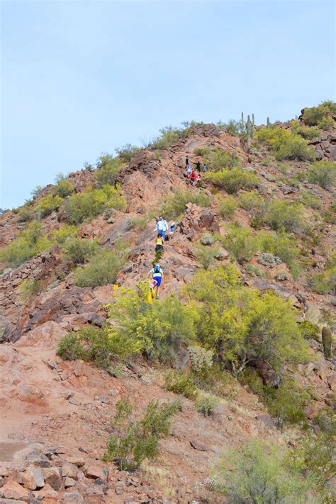 Conquer Camelback Mountain - A Thrilling Hiking Adventure