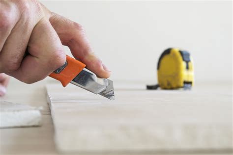 How to Finish Drywall: Tips for Finishing Drywall - 2024 - MasterClass