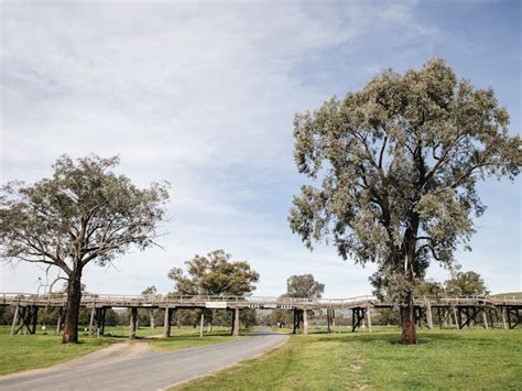 Historic Bridges of Gundagai | NSW Holidays & Accommodation, Things to Do, Attractions and Events