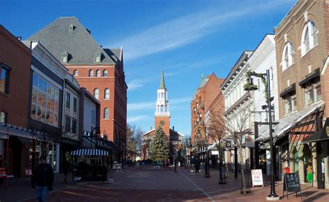 File:Church Street Burlington 5.JPG - Wikimedia Commons