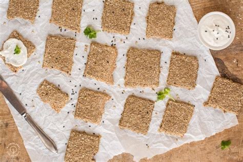 Gluten-Free Sprouted Crackers [Oil-Free] | Nutriplanet
