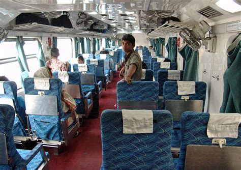 Train travel in Bangladesh | Dakha-Chittagong, Dhaka-Calcutta trains