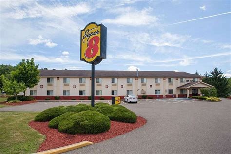 SUPER 8 BY WYNDHAM SIDNEY NY - Prices & Motel Reviews